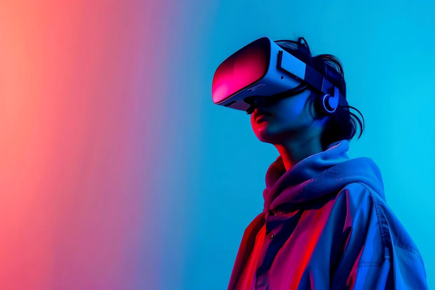 VR geliştirme araçları ve kaynak materyalleri